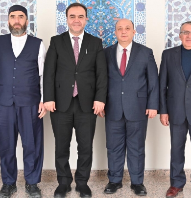 Kurşunlu Tarih Araştırmaları Derneği’nden Rektör Karataş’a ziyaret